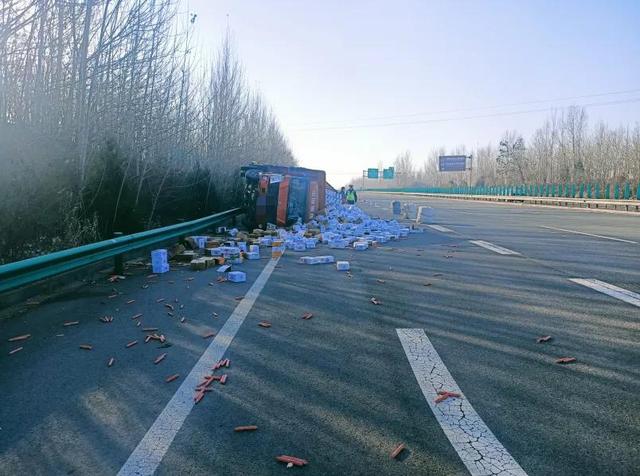 貨車撞護(hù)欄價(jià)格.jpeg 貨車撞護(hù)欄價(jià)格.jpeg